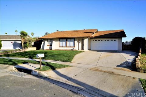 743 W Grove St, Rialto, CA 92376 photo 2