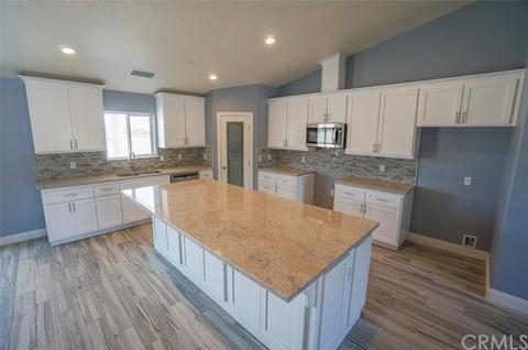 14640 Pendleton St, Hesperia, CA 92345 photo 3