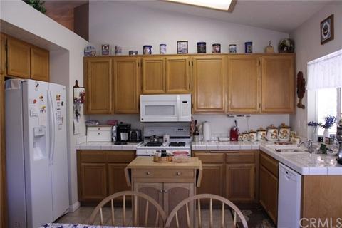 7065 Danbury Ave, Hesperia, CA 92345 photo 11