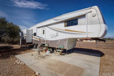 8119 Del Ct, Phelan, CA 92371 photo 22