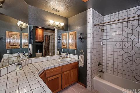 8119 Del Ct, Phelan, CA 92371 photo 43