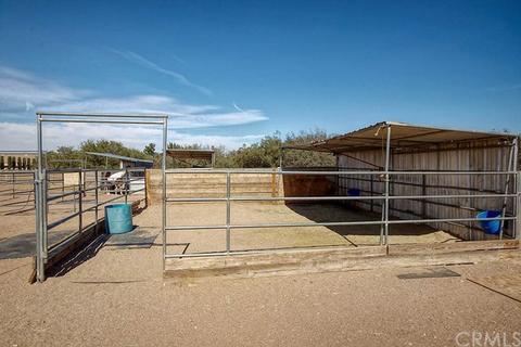 8119 Del Ct, Phelan, CA 92371 photo 18