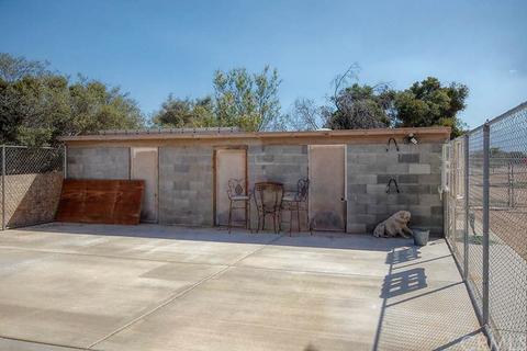 8119 Del Ct, Phelan, CA 92371 photo 17