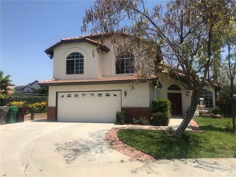 12880 Sample Ct, Moreno Valley, CA 92555 photo 2