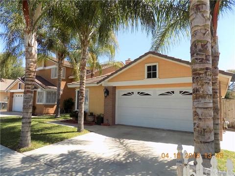 457 Coudures, Perris, CA 92571 photo 2