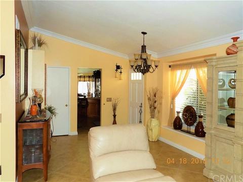457 Coudures, Perris, CA 92571 photo 4