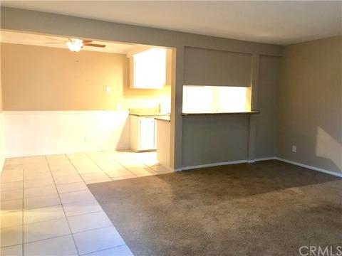 1735 E Washington St #A18, Colton, CA 92324 photo 4