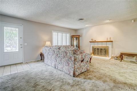 10967 Desert Sand Ave, Riverside, CA 92505 photo 6
