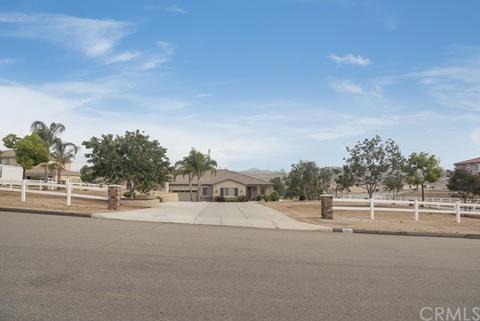 18915 Malkoha St, Perris, CA 92570 photo 2