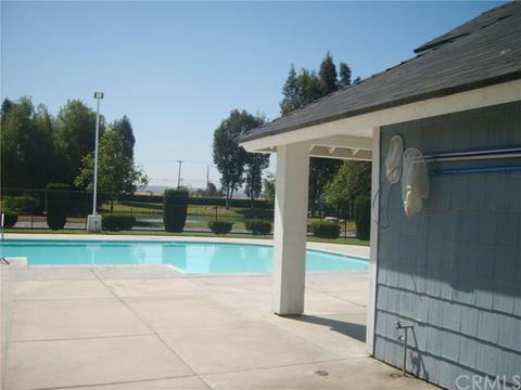 7988 Brenton Pl, Highland, CA 92346 photo 21