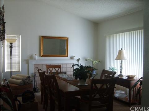 7988 Brenton Pl, Highland, CA 92346 photo 4