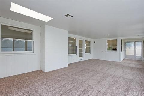 3950 Melody Ln, Riverside, CA 92504 photo 10