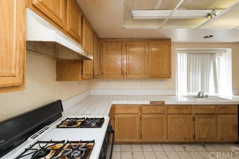 5546 N Cedar Dr, San Bernardino, CA 92407 photo 7