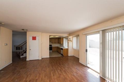 5546 N Cedar Dr, San Bernardino, CA 92407 photo 9