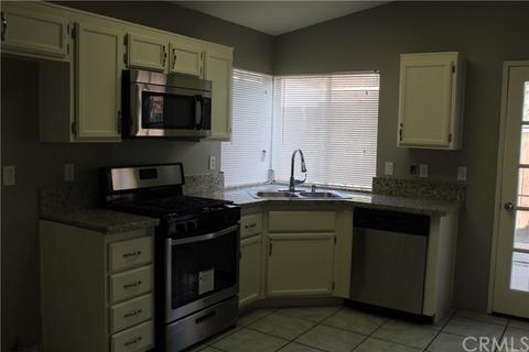 1469 Almond Dr, Perris, CA 92571 photo 13