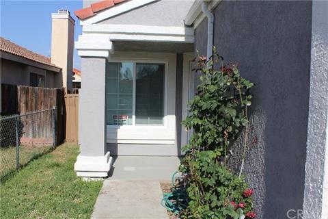 1469 Almond Dr, Perris, CA 92571 photo 3
