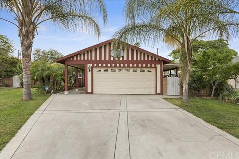 4036 Honeysuckle St, Riverside, CA 92501 photo 1