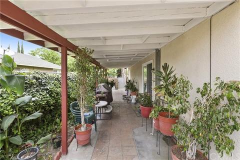 4036 Honeysuckle St, Riverside, CA 92501 photo 21