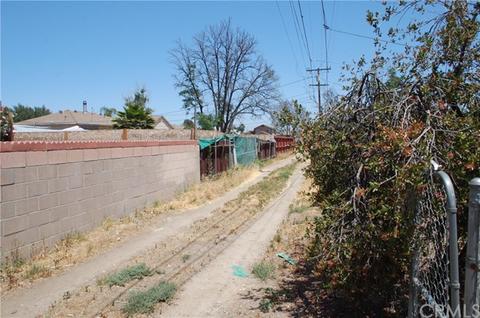 1074 Davids Rd, Perris, CA 92571 photo 15