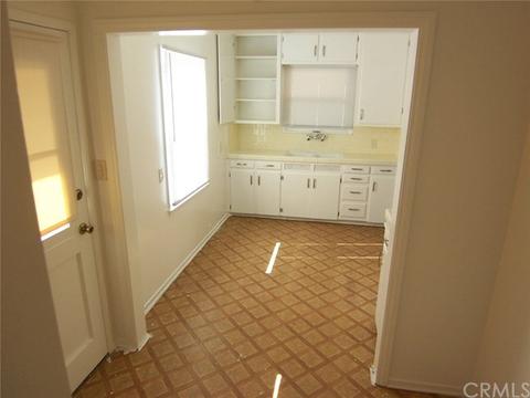 438 W 34th St, San Bernardino, CA 92405 photo 14