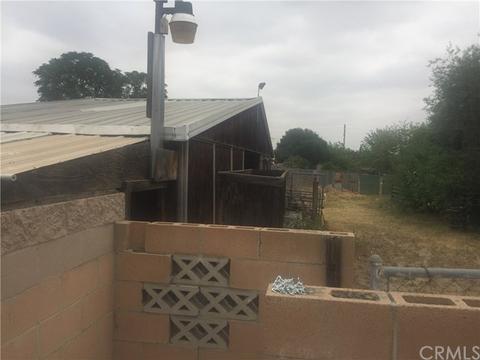 11189 Walnut St, Bloomington, CA 92316 photo 4