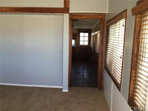 588 Geronimo, Yucca Valley, CA 92284 photo 4