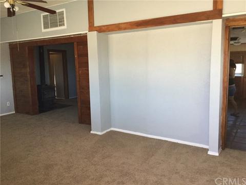 588 Geronimo, Yucca Valley, CA 92284 photo 3