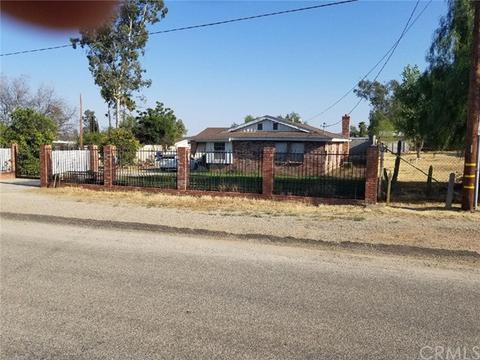 20367 Bailly St, Perris, CA 92570 photo 2