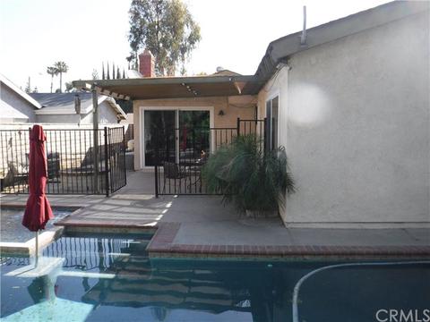 2942 Joshua Tree Rd, Riverside, CA 92503 photo 18