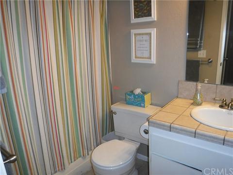 2942 Joshua Tree Rd, Riverside, CA 92503 photo 15