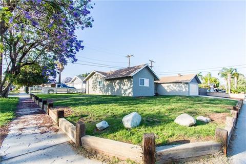 806 W 2nd St, Rialto, CA 92376 photo 5