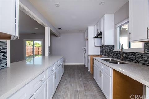 806 W 2nd St, Rialto, CA 92376 photo 15