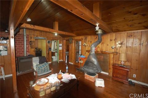1534 Betty St, Wrightwood, CA 92397 photo 3