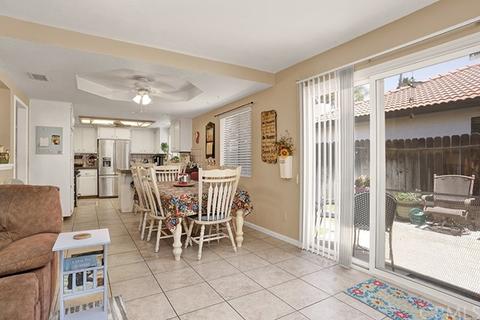 14278 Moonridge Dr, Riverside, CA 92503 photo 5