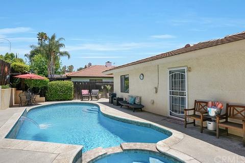 14278 Moonridge Dr, Riverside, CA 92503 photo 23