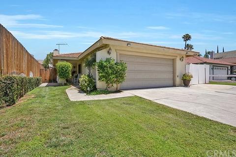 14278 Moonridge Dr, Riverside, CA 92503 photo 1
