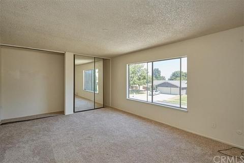 850 Wedgewood Ct, Rialto, CA 92376 photo 14