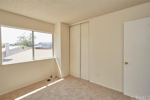 850 Wedgewood Ct, Rialto, CA 92376 photo 22