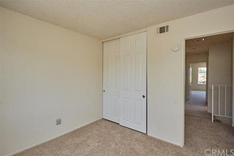 850 Wedgewood Ct, Rialto, CA 92376 photo 20