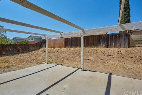 850 Wedgewood Ct, Rialto, CA 92376 photo 24