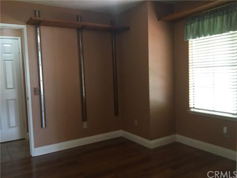 2070 N Shorewood Ave, Upland, CA 91784 photo 10