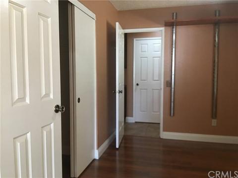 2070 N Shorewood Ave, Upland, CA 91784 photo 9