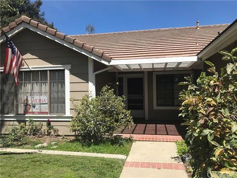 2070 N Shorewood Ave, Upland, CA 91784 photo 2