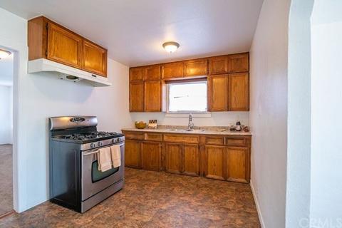 1829 Spring Garden St, Riverside, CA 92507 photo 9