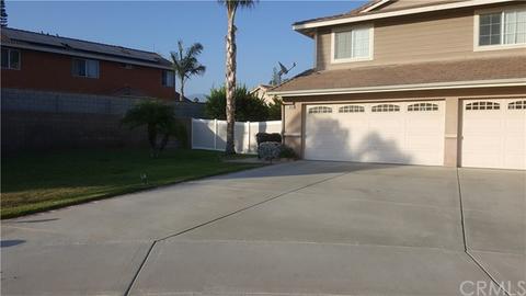 1019 N Burney Ave, Rialto, CA 92376 photo 2
