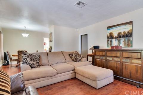 1489 Kearney St, Riverside, CA 92501 photo 4