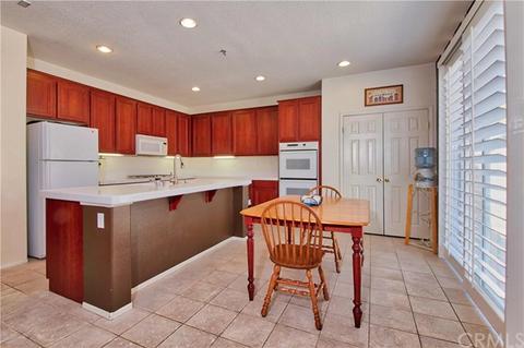 13622 Burnside Pl, Fontana, CA 92336 photo 8