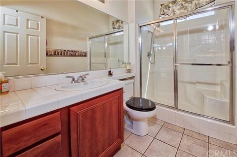 13622 Burnside Pl, Fontana, CA 92336 photo 3