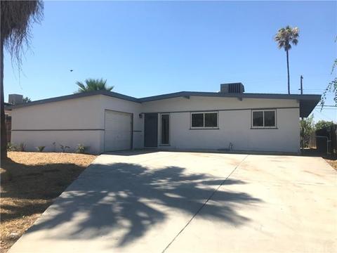 26975 Messina St, Highland, CA 92346 photo 1