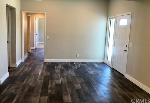 26975 Messina St, Highland, CA 92346 photo 3